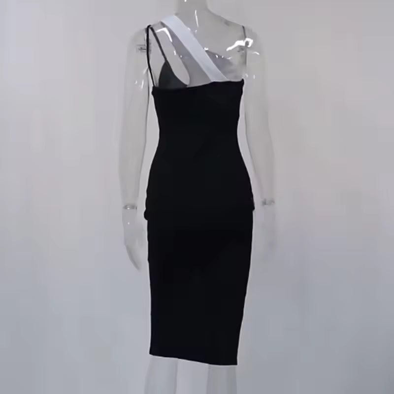 Single Shoulder Cut-out Side Split Split Sleeveless Dresses