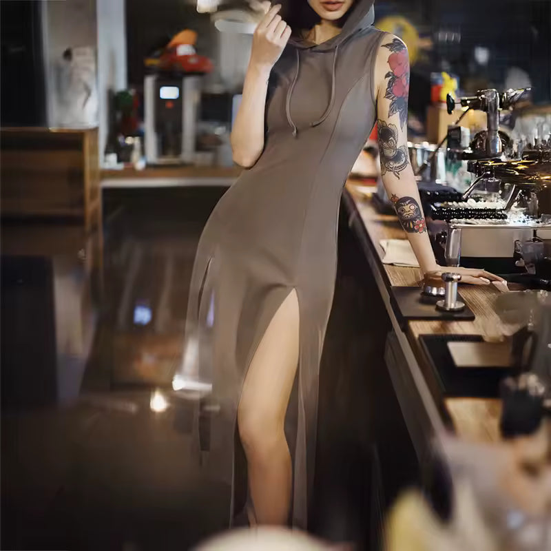 Sleeveless High-Slit Hooded Waist Cinching Backless Evening Bodycon Dress