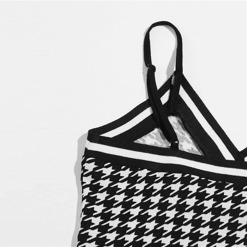 Spaghetti Strap V-Neck Slim Fit Pencil Short Pencil Dresses