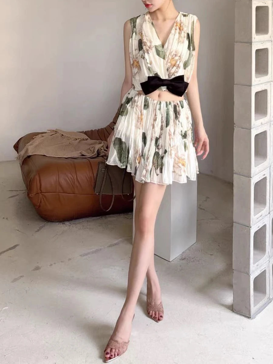 Spliced Bowknot V Neck Sleeveless High Waist Temperament Dress