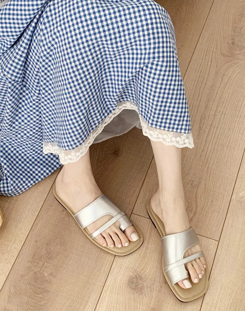 Square Toe Narrow Strap Flip Flops Outdoor Clip-toe Flat Sandals Comfortable Non-slip Vacation Beach Shoes