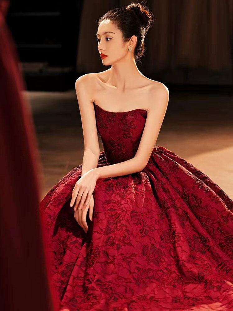 Elegant Strapless Jacquard Floor-Length Embroidered Pageant Prom Dress