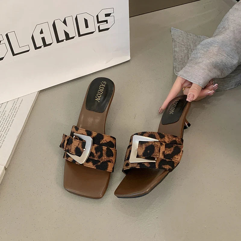 Outdoor Versatile Square Head Slippers Stylish Comfortable Casual Sandals for Ladies