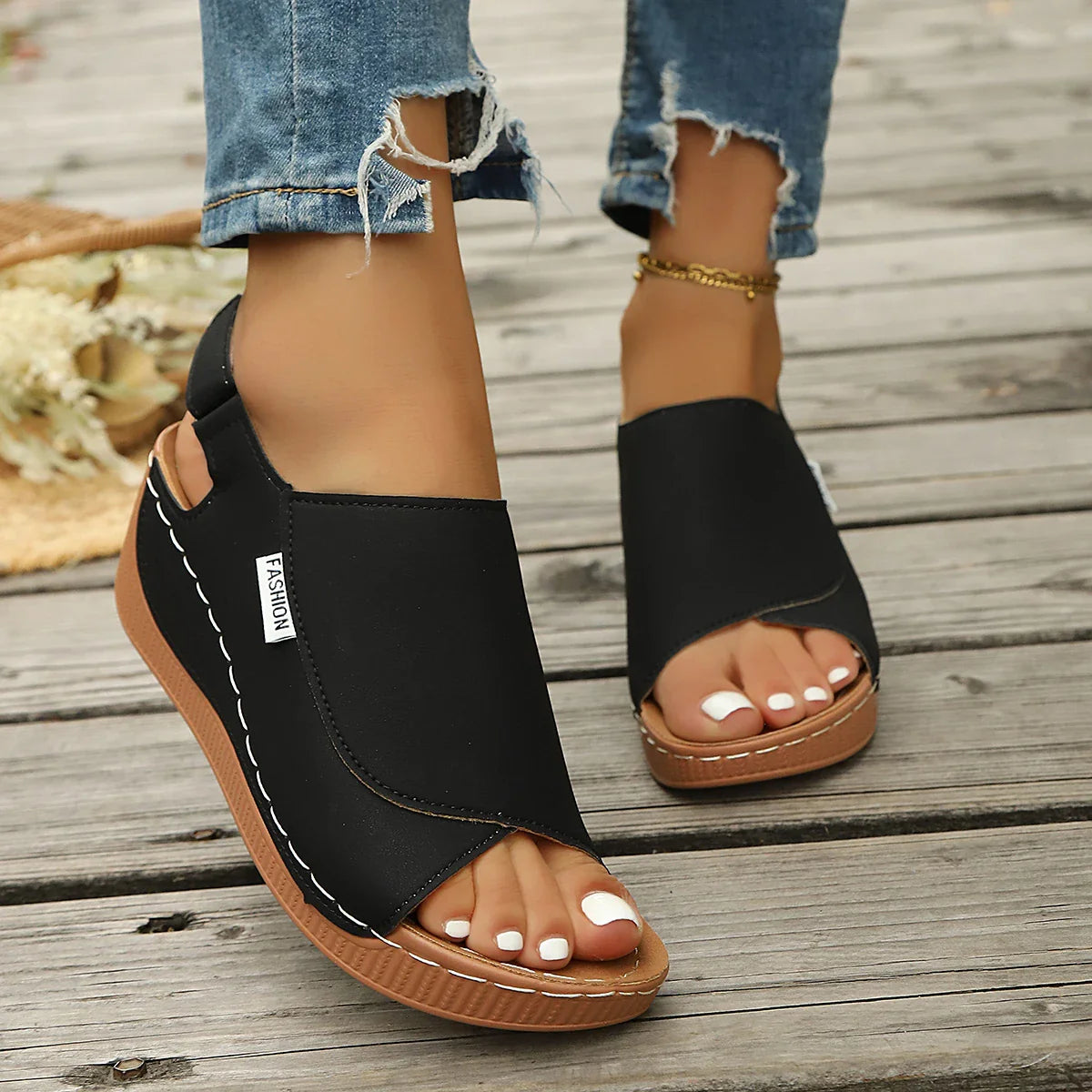 Soft Platforms Sandals Peep Toe Wedges Flip Flops Light Wedges Casual Beach Shoes