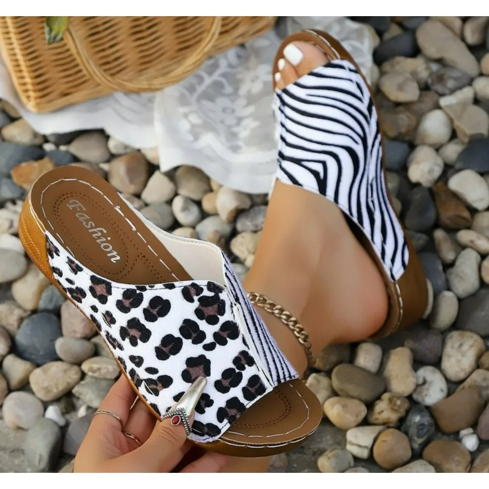 Wedge Sandals Leopard Print Soft-Soled Round-Toe Slippers Platform Sandals Simple Flip-flops Wear Beach Slippers