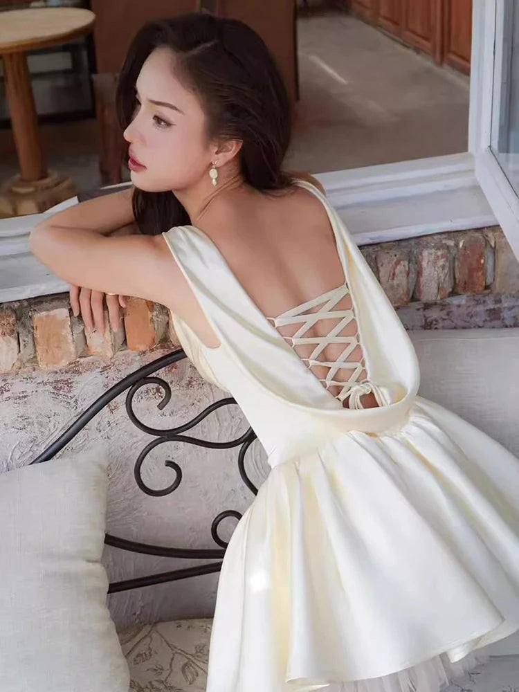 Swinging Neck Lace-up Princess A-Line Sleeveless Backless Slim Dresses