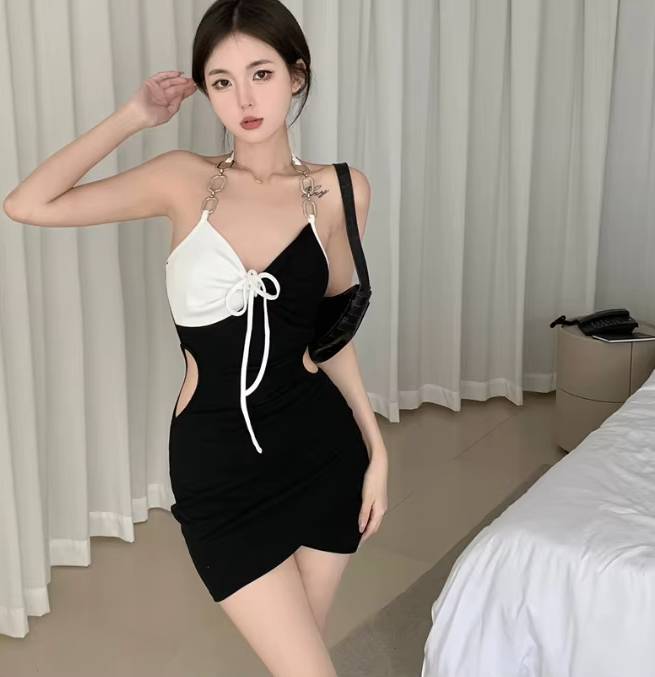 Trendy Chain Halter Cut Out Lace-up Irregular Party Bodycon Mini Dress