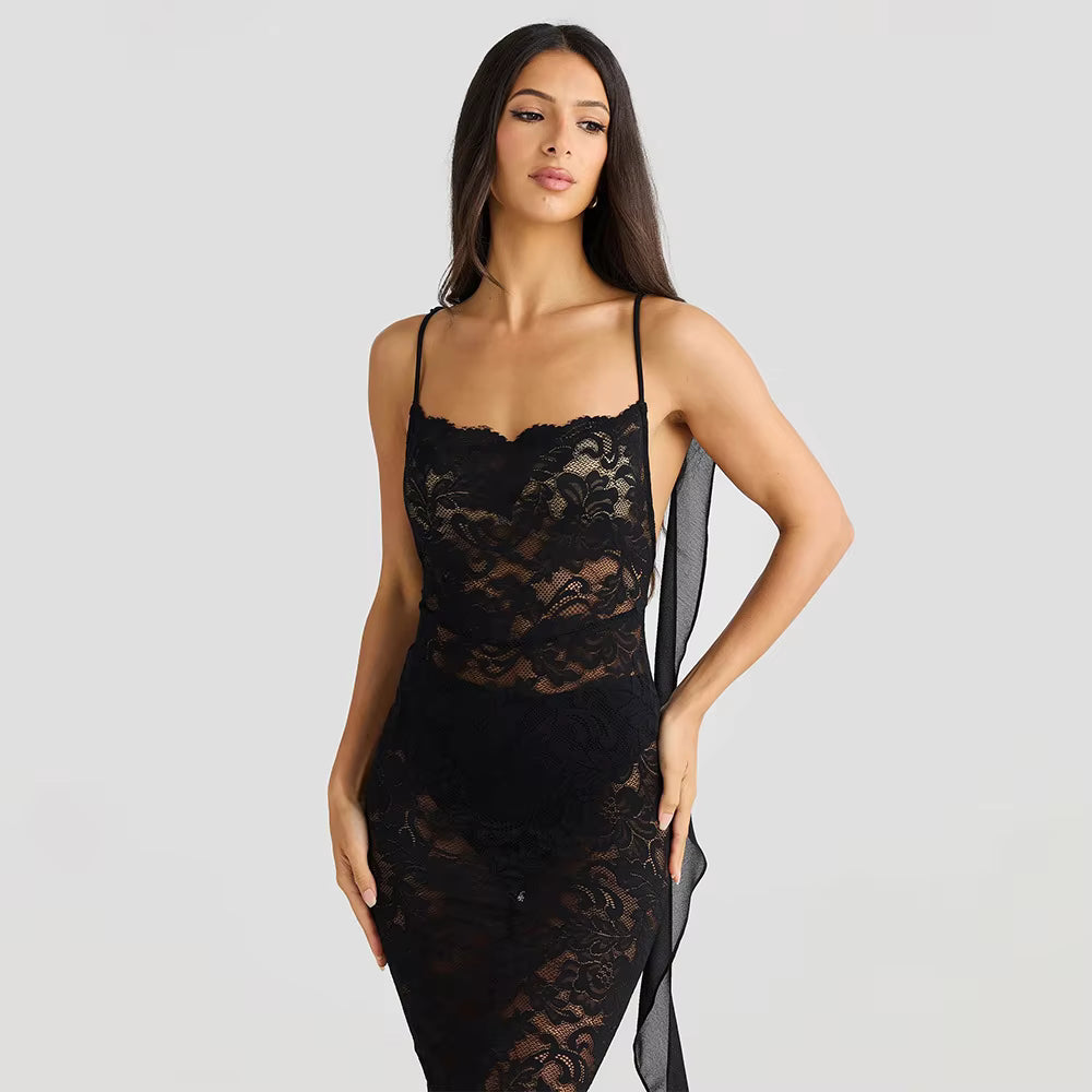 Trendy Pullover Spaghetti Strap Lace Patchwork Backless Maxi Dress