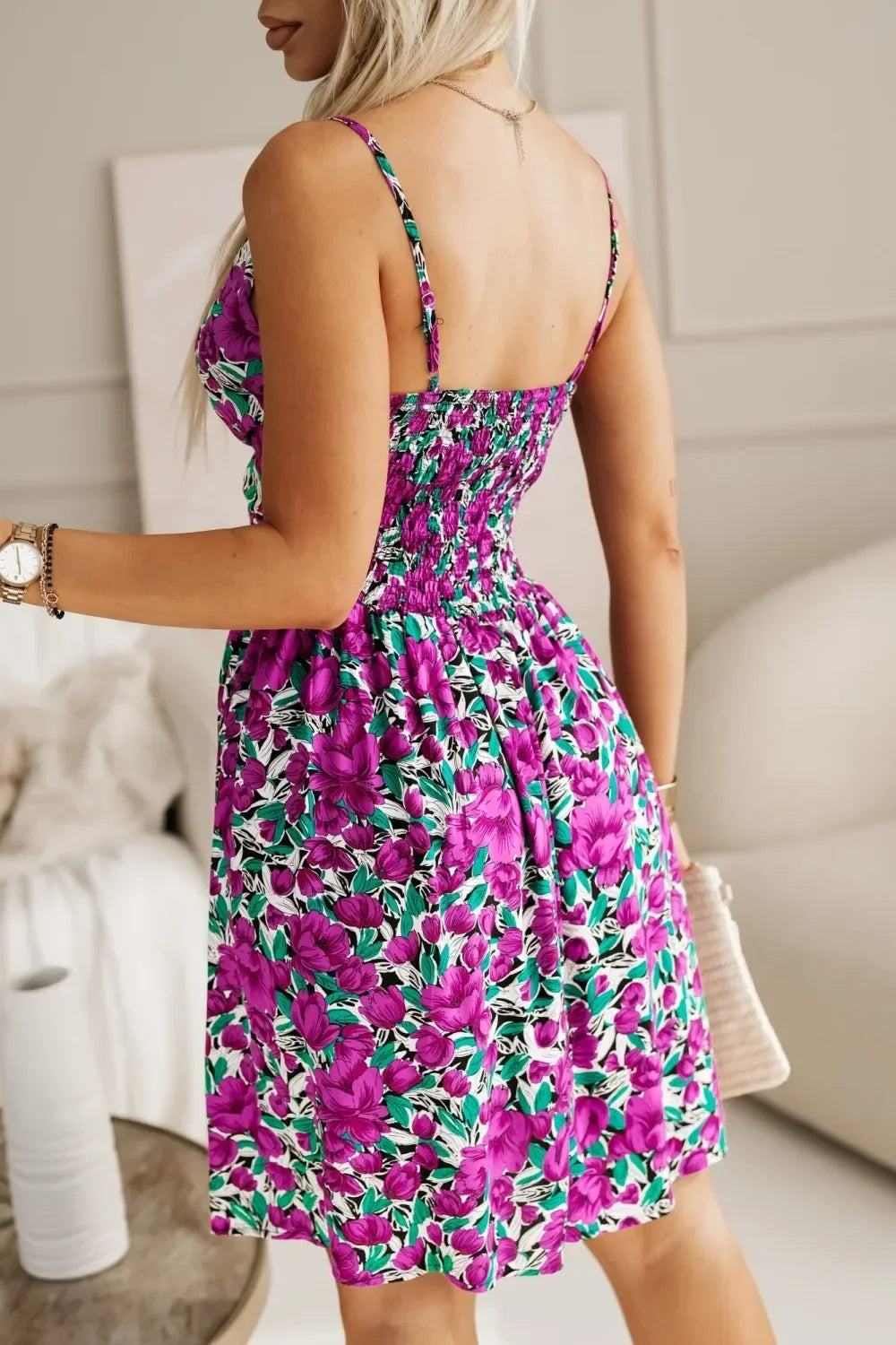 Trendy V-Neck Print Sling Knee-Length Wrap Pleated Dresses