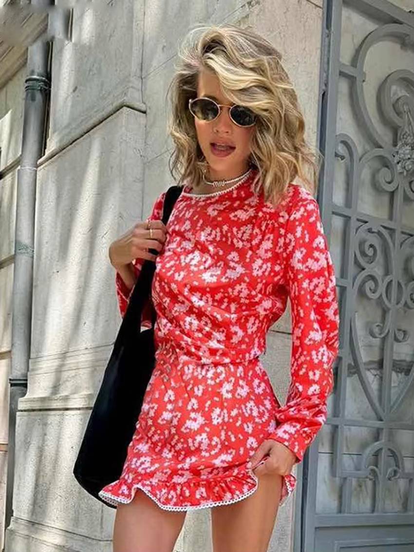 Vintage Classic Lace Spliced O-Neck Long Sleeve Slim Print Mini Dress
