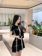 Vintage Cinching Classy Elegant Short Sleeve Round Neck Knitted Dress