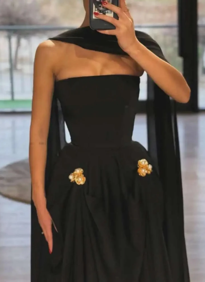Vintage Metal Pin Design Long Dress With Scarf Strapless Sleeveless Flods Dresses