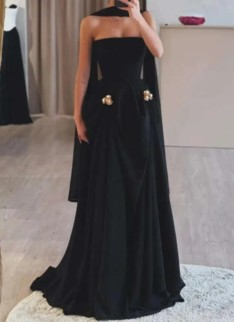 Vintage Metal Pin Design Long Dress With Scarf Strapless Sleeveless Flods Dresses