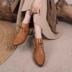 Ankle Boots Solid Color Leather Autumn Pointed Toe Lace-up Flat Boots for Casual Retro Sewing Shoes