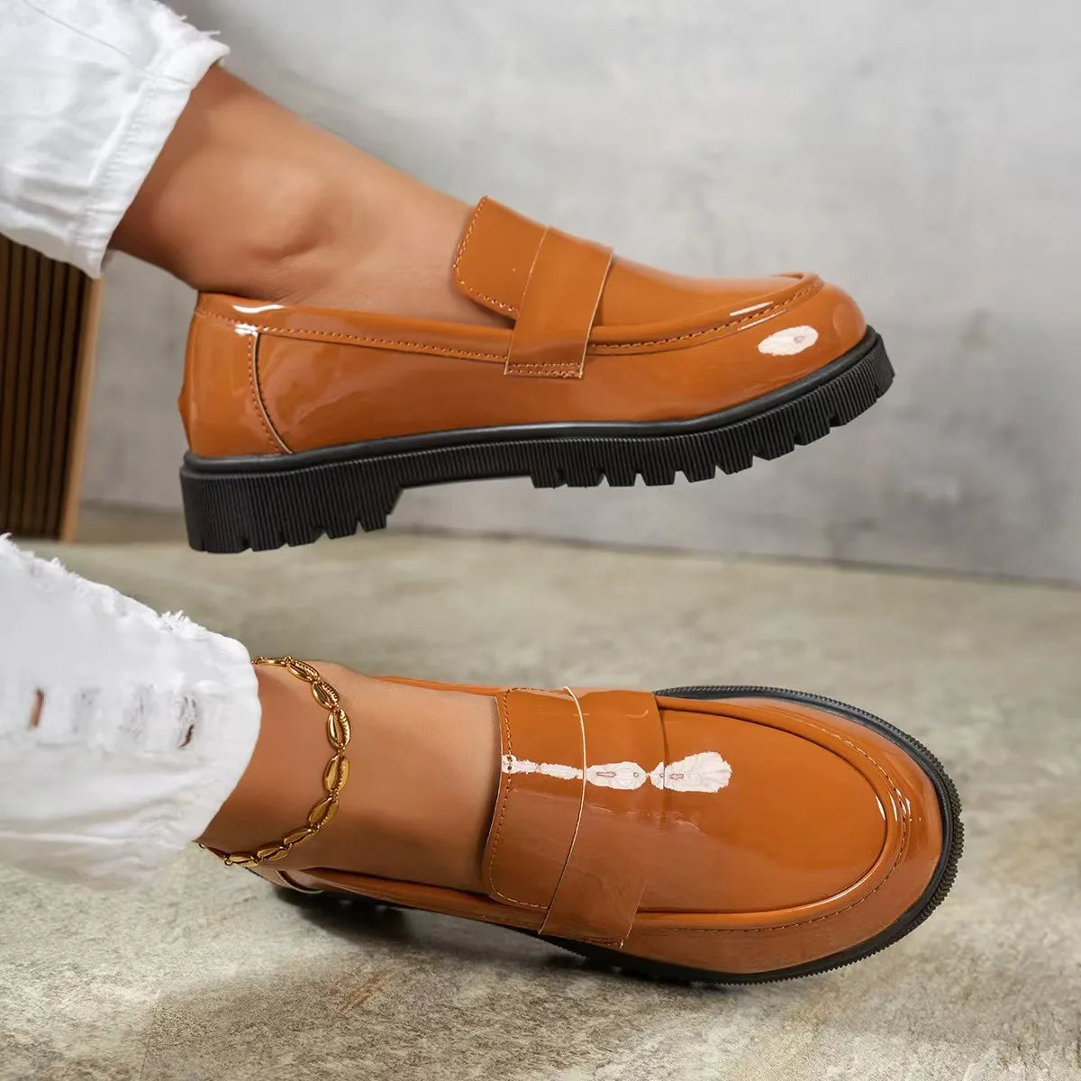 Large Size Flats Spring Autumn French Leather Shoe British Style Flat Bottom Single Shoe Casual Round Toe