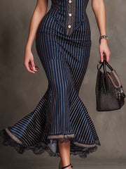 A slimming POLO-neck button-down short-sleeved dress