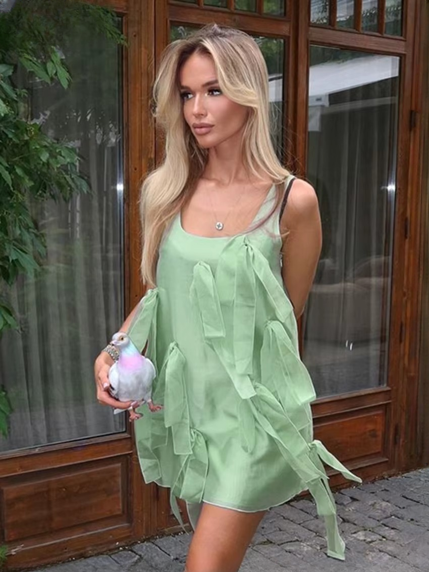 Elegant V-Neck Square Collar Classic Lace-Up Sleeveless Mini Dresses